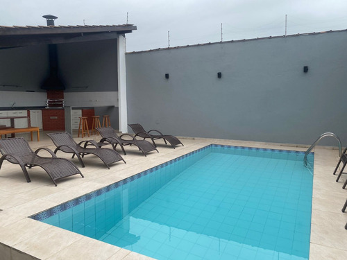 Casa Na Praia Com Piscina, Churrasqueira 4 Quartos Em Guarujá