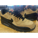 Nike Air Max 90 Essential 7.5 Us