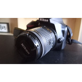 Camara Nikon D3500