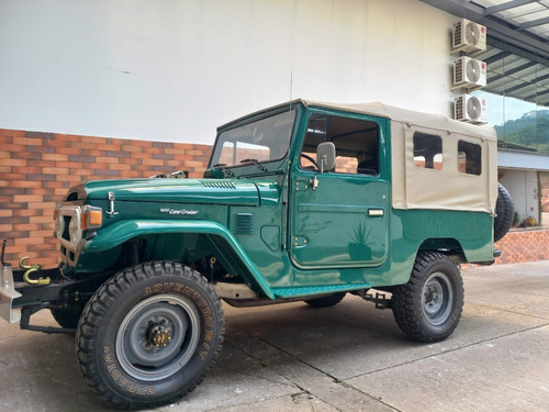 Toyota Fj43 