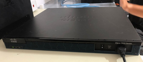 Router Cisco 2901 / K9