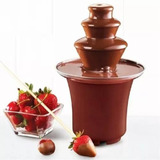 Maquina Fuente De Chocolate Eléctrica Fresas Con Chocolate Color Colores