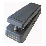 Pedal De Efecto Para Guitarra Aria Wah Wah C Bypass Color Negro