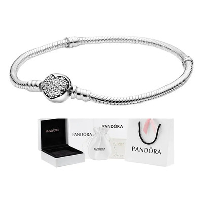 Pulsera Plata Corazón Con Cierre . Color Plateado Diámetro 0.3 Cm Largo 18 Cm