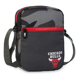 Morral Nba Bandolera Equipos Reforzado Unisex Urbana Correa Color Gris Camuflado Diseño De La Tela Bulls