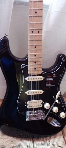 Fender American Performer Stratocaster Hss Hecha En Usa