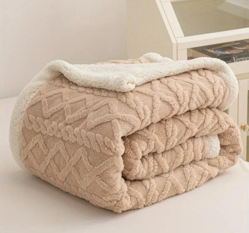 Cubrecamas Cobertor Con Chiporro Peluditos Tamaño 200 X 220