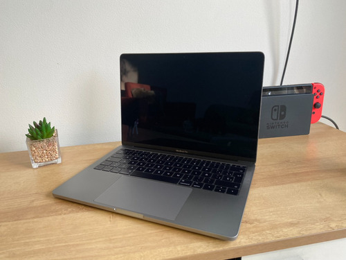 Macbook Pro 13-inch 2017 16gb Ram