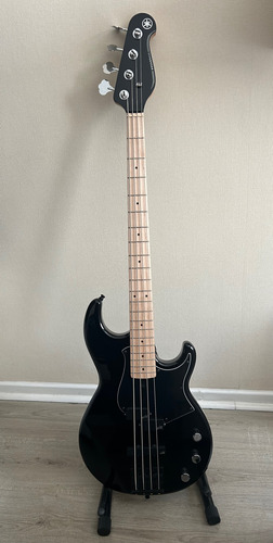 Bajo Yamaha  Bb434m