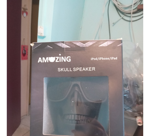 Parlante Bluetooth Skull Speaker Marca Amazing Sin Uso.