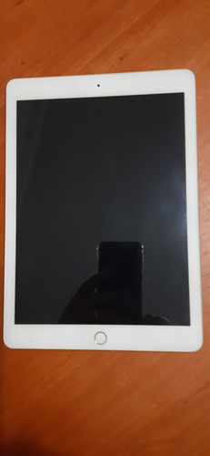 Apple iPad 5 Wi-fi 32gb Gold (dourado) - Modelo A1822