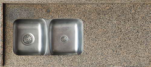 Mesada De Granito Con Pileta Acero Inox Bacha 1.24 X 57 Cm