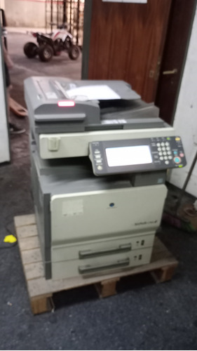 Impresora Bizhub C352