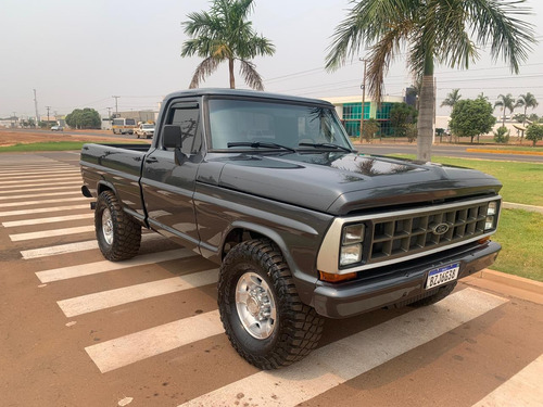 FORD F-1000 F1000 3.9 4X2