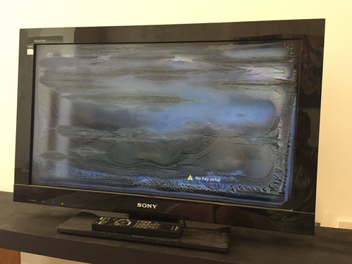 Sony Bravia 32¨ Funcionando Con Defecto En La Pantalla