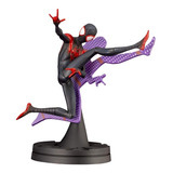 Figura Marvel Miles Morales Hero Suit Into The Spider-verse