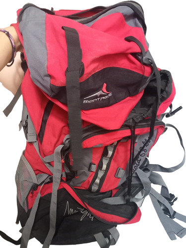 Mochila De Camping Montagne Dakota New 68 Lts Como Nueva 