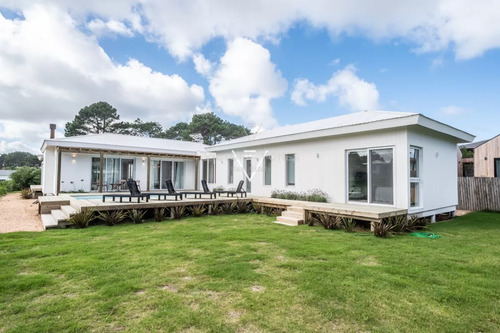 Venta Y Alquiler De Casa 4 Dormitorios En Suite En Pinar Del Faro (pfe6) - Imagen 2