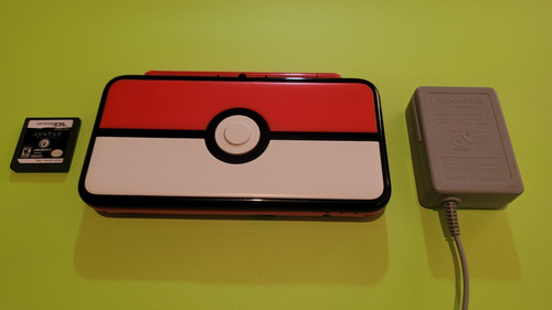 Nintendo New 2ds Xl Pokeball Edición. 