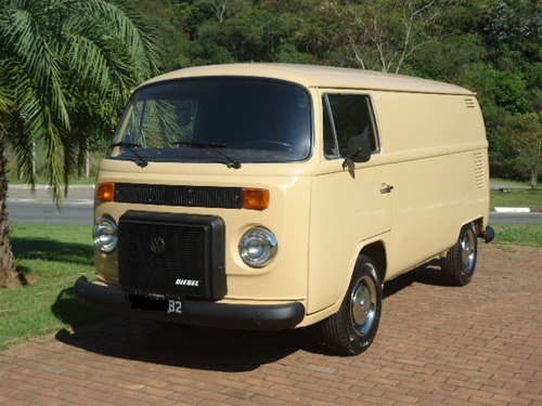 VW - VOLKSWAGEN KOMBI FURGÃO 1.6 DIESEL 1982 RARÍSSIMA