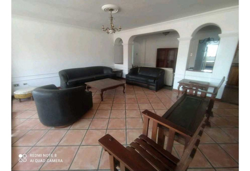 Apartamento En Alquiler En Urb Mañongo Pe-8370410 - Imagen 2