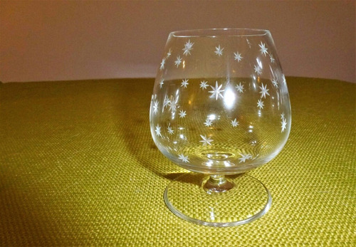 Set  4 Copas De Cognac De Fino Cristal Tallado Con Estrellas