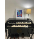 Hammond Organ M3