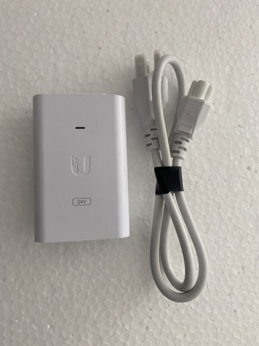 Adaptador Poe Ubiquiti De 24 Vdc, 1.0 A Con Puerto Gigabit