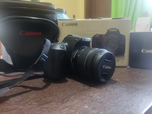 Câmera Canon Eos Rebel Profissional Sl3  Ef-s 18-55