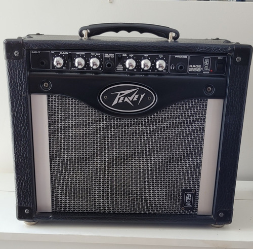 Cubo Peavey Rage 258