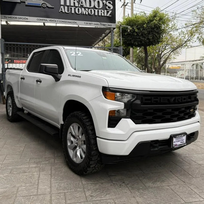 Chevrolet Silverado 5.4 2500 Doble Cabina Ls 4x4 At | MercadoLibre
