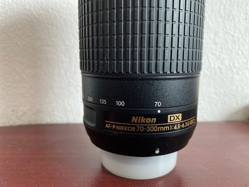 Lente Nikon Dx, 70-300 Mm
