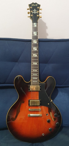 Guitarra Cort Source Raridade Com Caps Gibson E Sperzel 335