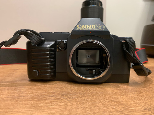 Canon T70 - Funcional Com 2 Lentes Inclusas