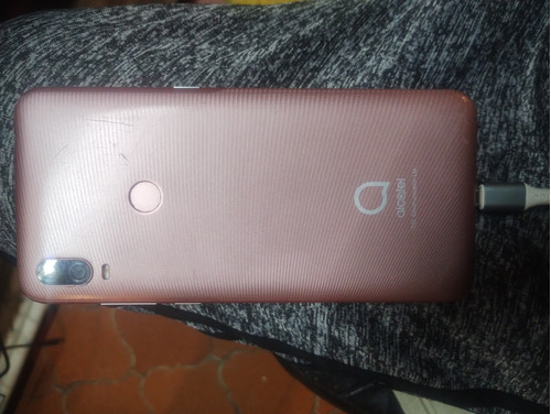 Alcatel V1 (2020) Para Piezas O Reparación 