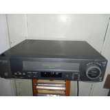 Videocasetera Vhs Sharp Y Contrl Remoto (no Cables O Pelis) 