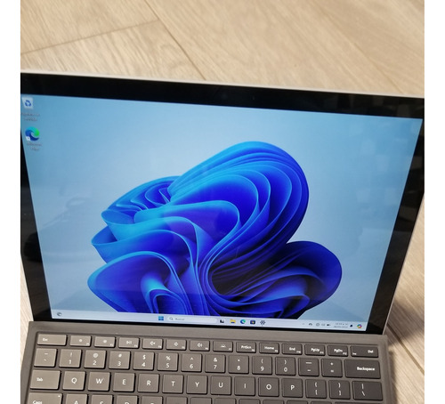 Microsoft Surface Pro 5 Buen Estado Teclado