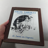 Publicidade Do Sabonete Yardley Impressa No Espelho