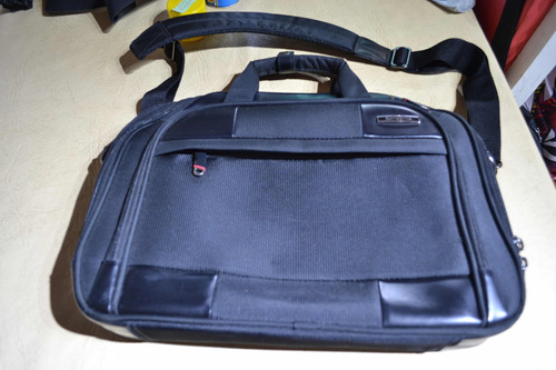 Maletín Samsonite New City Briefcase S