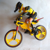 Action Man Bicicleta