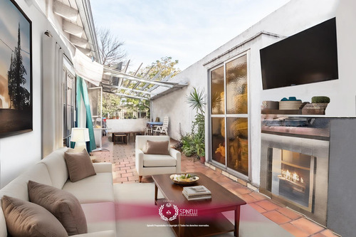 Casa De 175m² Sobre Terreno De 111m² A Reciclar Terraza Y Parrilla Gran Oportunidad! - Imagen 2