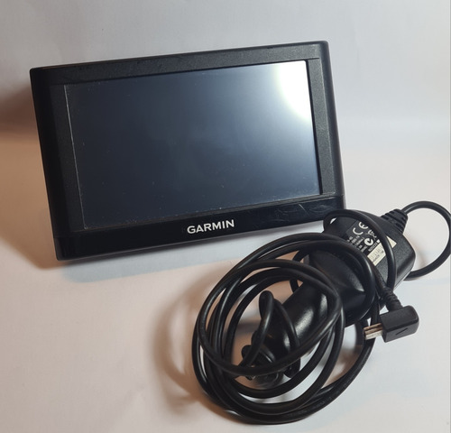 Gps Garmin Nuvi 52. Incluye Sopapa Y Cable De Conexión