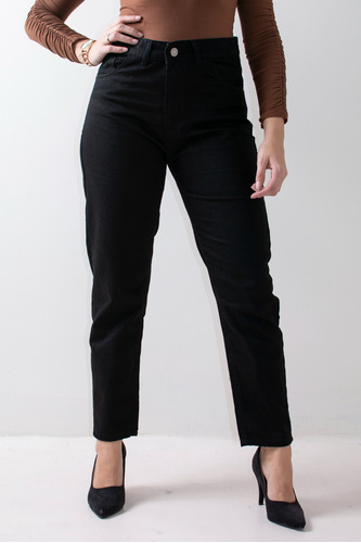 Jean Mom Indi  Rigido Color Negro Marca Striven 