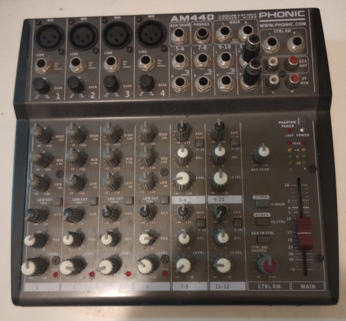 Mixer Phonic Am440 4 Canales Mono Mas 4 Canales Stereo. 