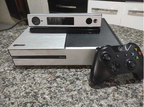 Xbox One Fat 500gb + 1 Controle + Kinect 