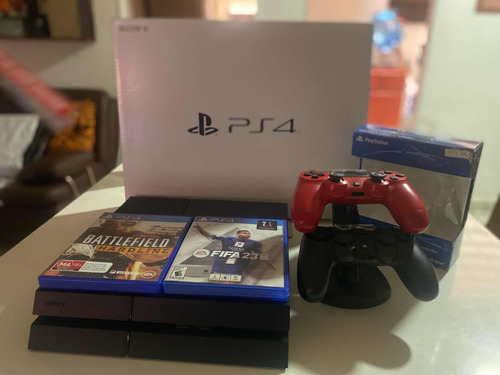 Playstation 4 De 500gb Con 2 Controles Y 2 Juegos Físicos