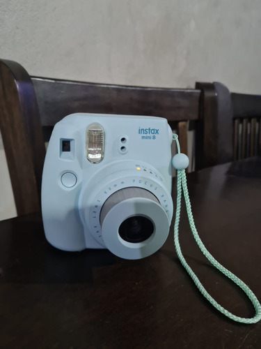 Camara Instax 8 Mini 