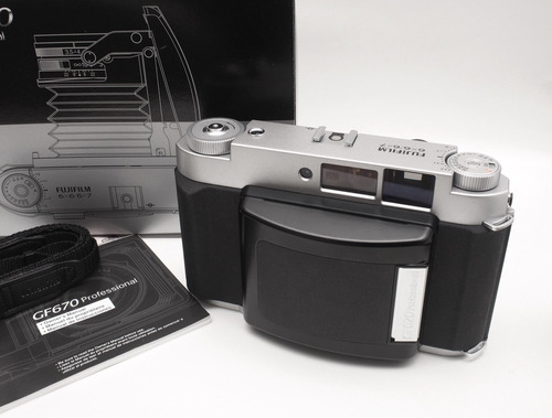 Fujifilm Fuji Gf670 Formato Medio 6x6 Y 6x7 Telemetrica