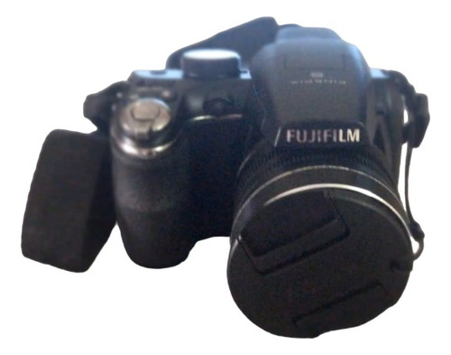 Fujifilm S4200 Super Zoom 24x