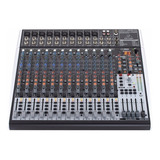 Consola Behringer X2442usb